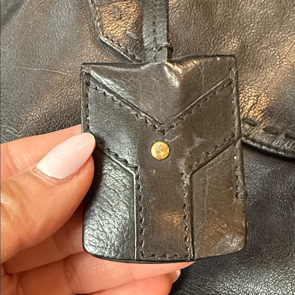 Yves Saint Laurent Muse Shoulder Tote Black Leather Bag - Picture 15 of 15